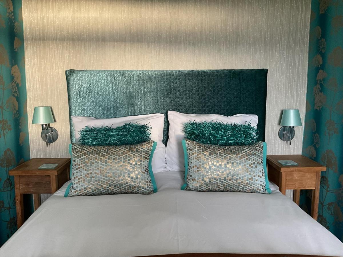 Ramsey House - Luxury Licensed B&B - Parking And Guest Lounge St. Davids  Buitenkant foto