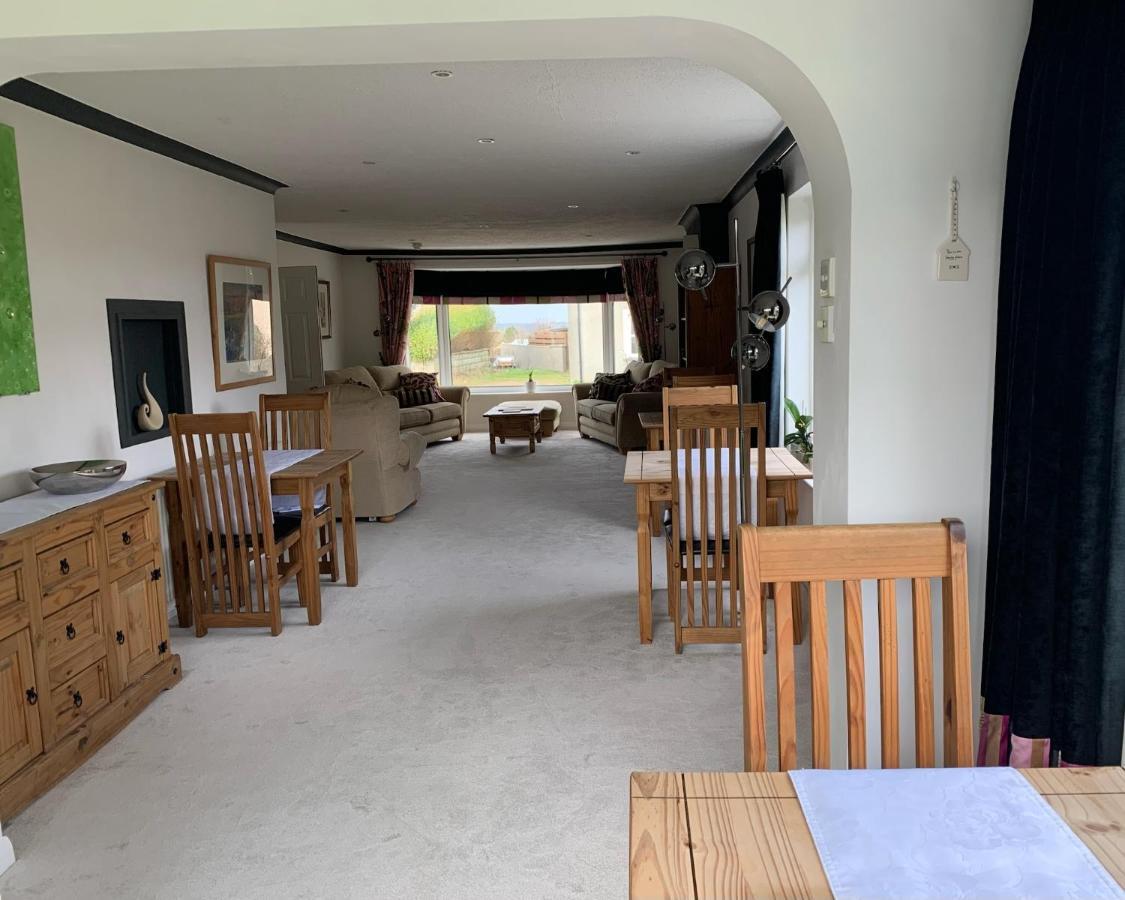 Ramsey House - Luxury Licensed B&B - Parking And Guest Lounge St. Davids  Buitenkant foto