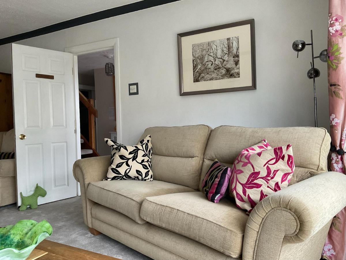 Ramsey House - Luxury Licensed B&B - Parking And Guest Lounge St. Davids  Buitenkant foto