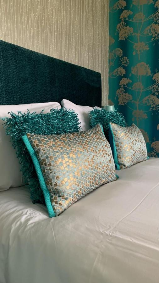 Ramsey House - Luxury Licensed B&B - Parking And Guest Lounge St. Davids  Buitenkant foto