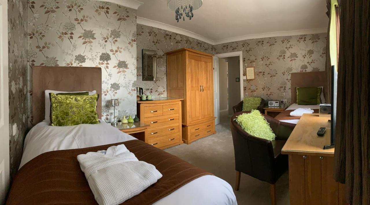 Ramsey House - Luxury Licensed B&B - Parking And Guest Lounge St. Davids  Buitenkant foto
